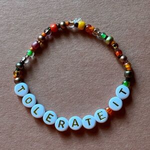 Taylor Swift tolerate it bracelet